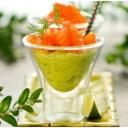 Verrine de mousse d'avocat et saumon