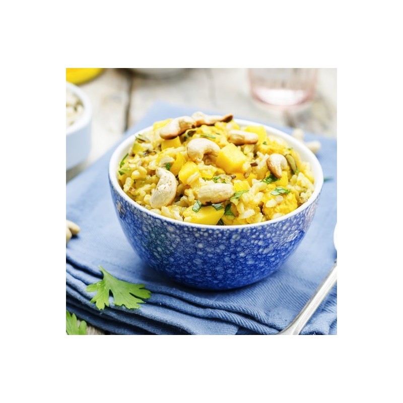 Salade de riz, mangue et noix de cajou Salade de riz, mangue et noix de cajou