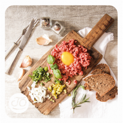 Tartare de bœuf jardin d'orante cornichons